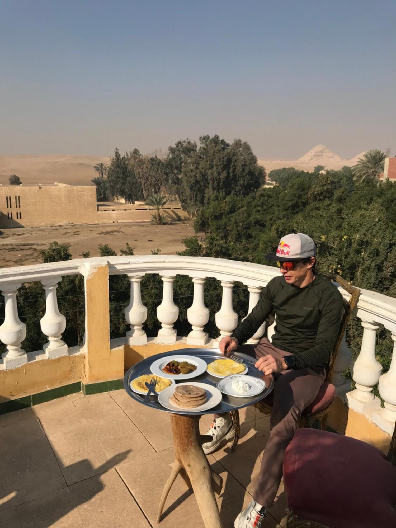 Sakkara Inn Hotel El Hawamdeya Exteriör bild