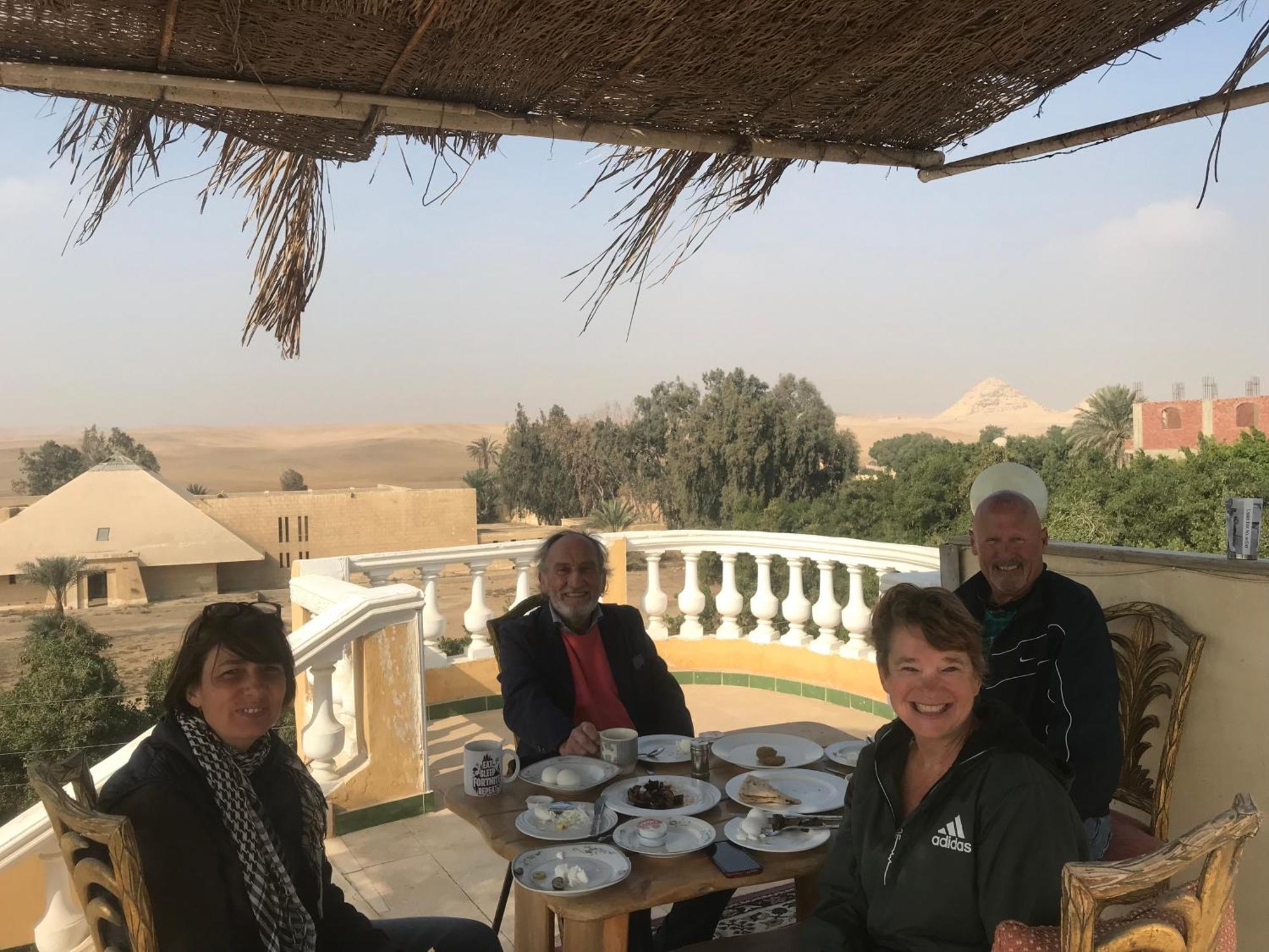 Sakkara Inn Hotel El Hawamdeya Exteriör bild