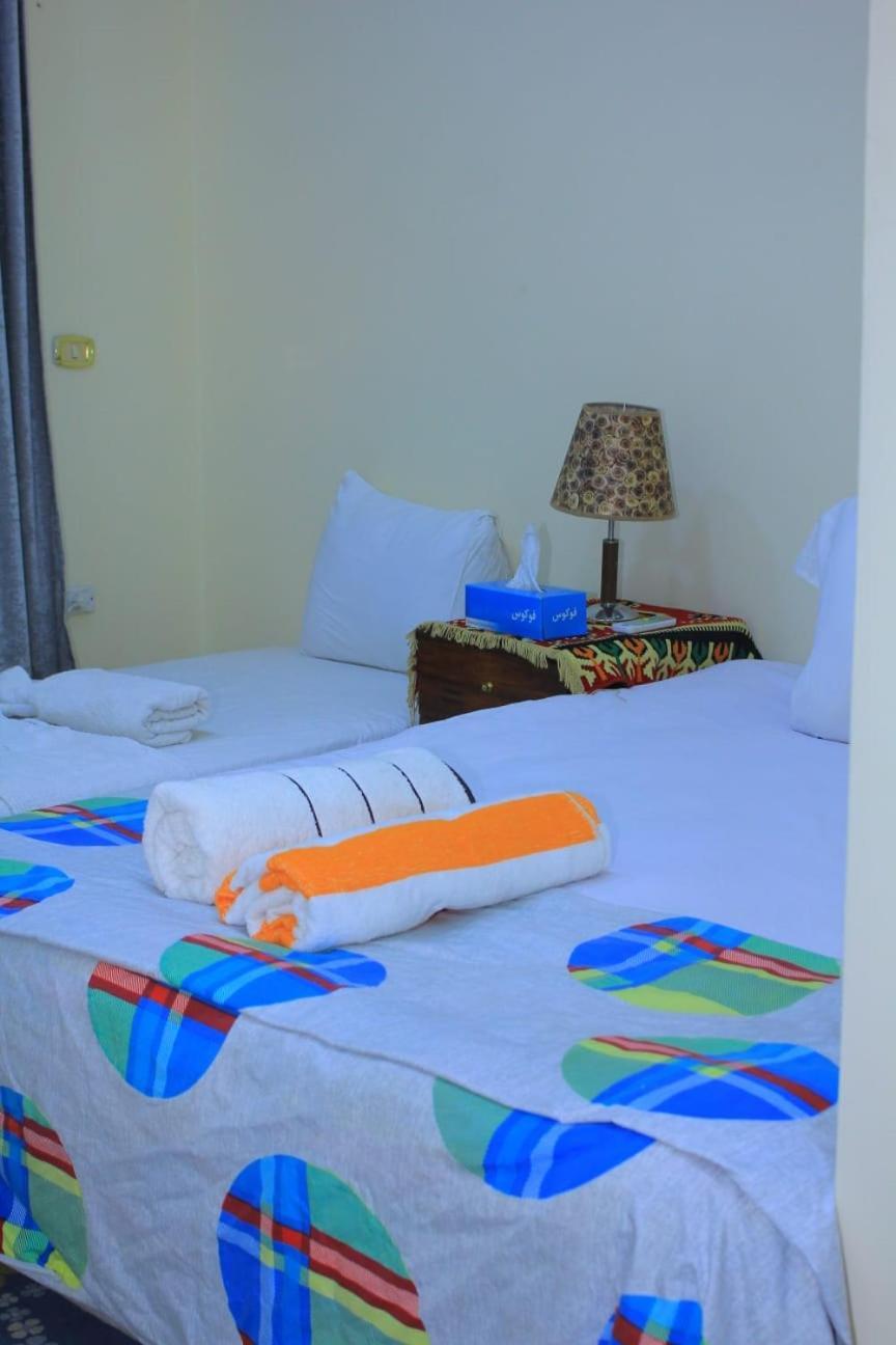 Sakkara Inn Hotel El Hawamdeya Exteriör bild
